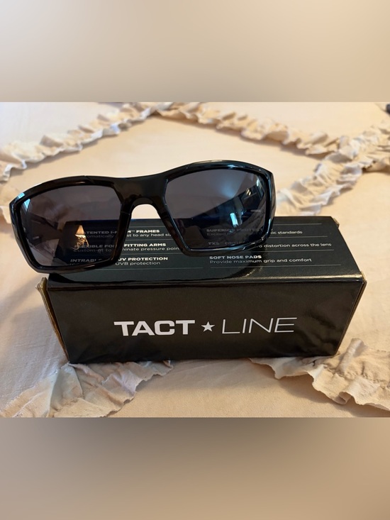 tact line Other - TACT Line NWT Men's Black Polarized Sunglasses